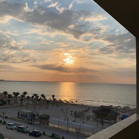 Sunrise Holiday Apartment - Mamaia Nord Năvodari Exteriör bild